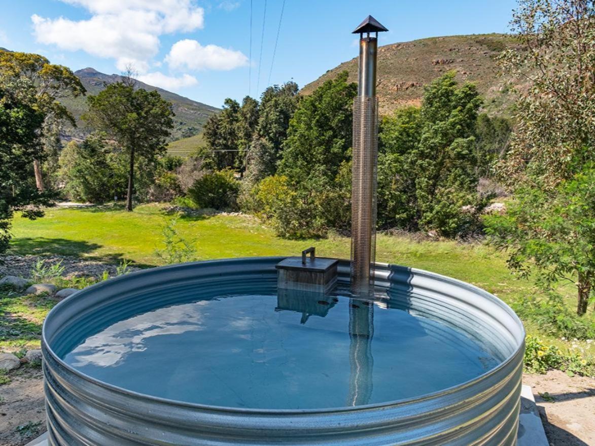 Villa La Ferme Guest Farm - Hot Tubs à Franschhoek Extérieur photo